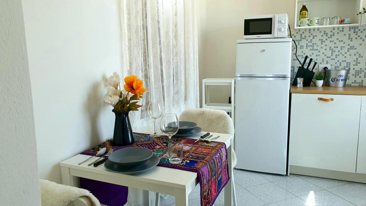 Chafbius Apartment Кальяри Экстерьер фото
